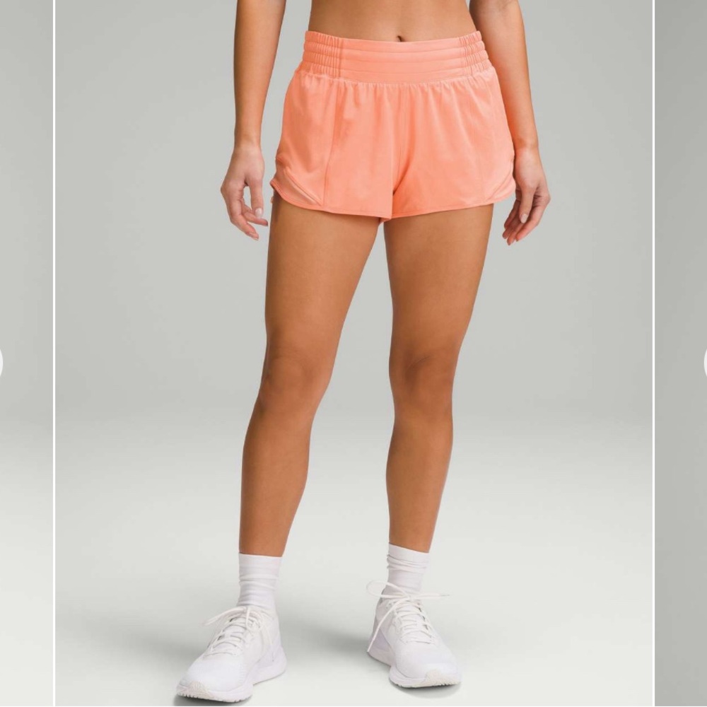 Lululemon Hottie Hot HR Shorts 2.5”